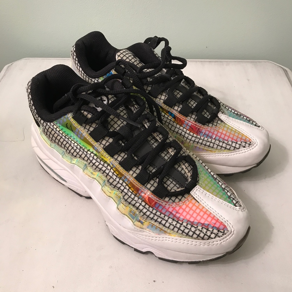 Nike Air Max 95 Lv8 Lifestyle shoes